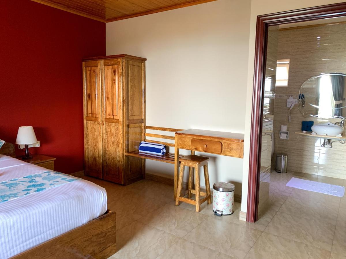 Exotic Guest House Anse Volbert Village Buitenkant foto