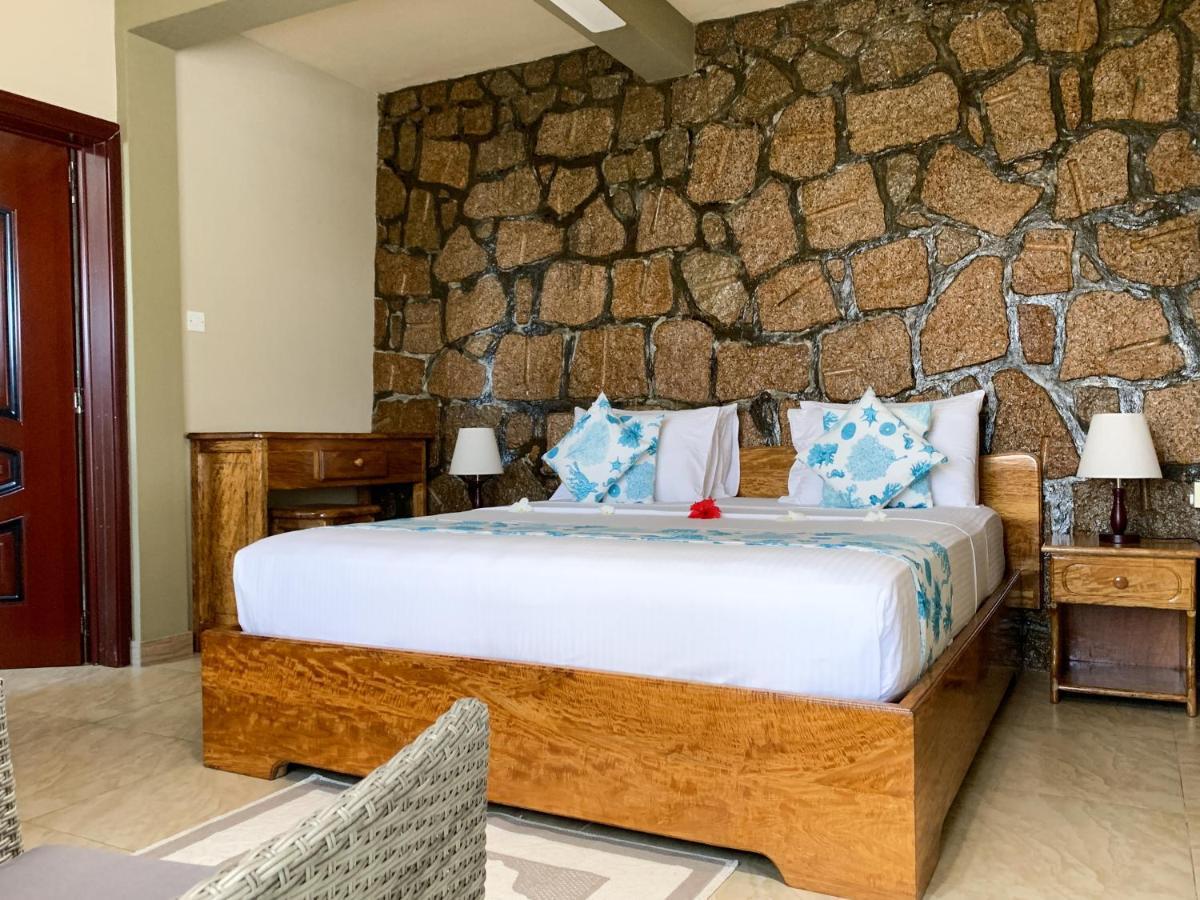 Exotic Guest House Anse Volbert Village Buitenkant foto