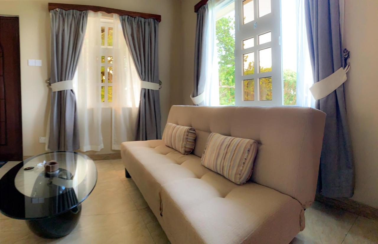 Exotic Guest House Anse Volbert Village Buitenkant foto