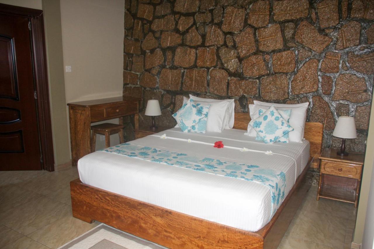 Exotic Guest House Anse Volbert Village Buitenkant foto